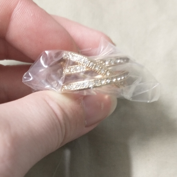 Tiered ring - Picture 2 of 2